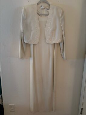 Rimini Ivory Embroidered Two-Piece Dress Set